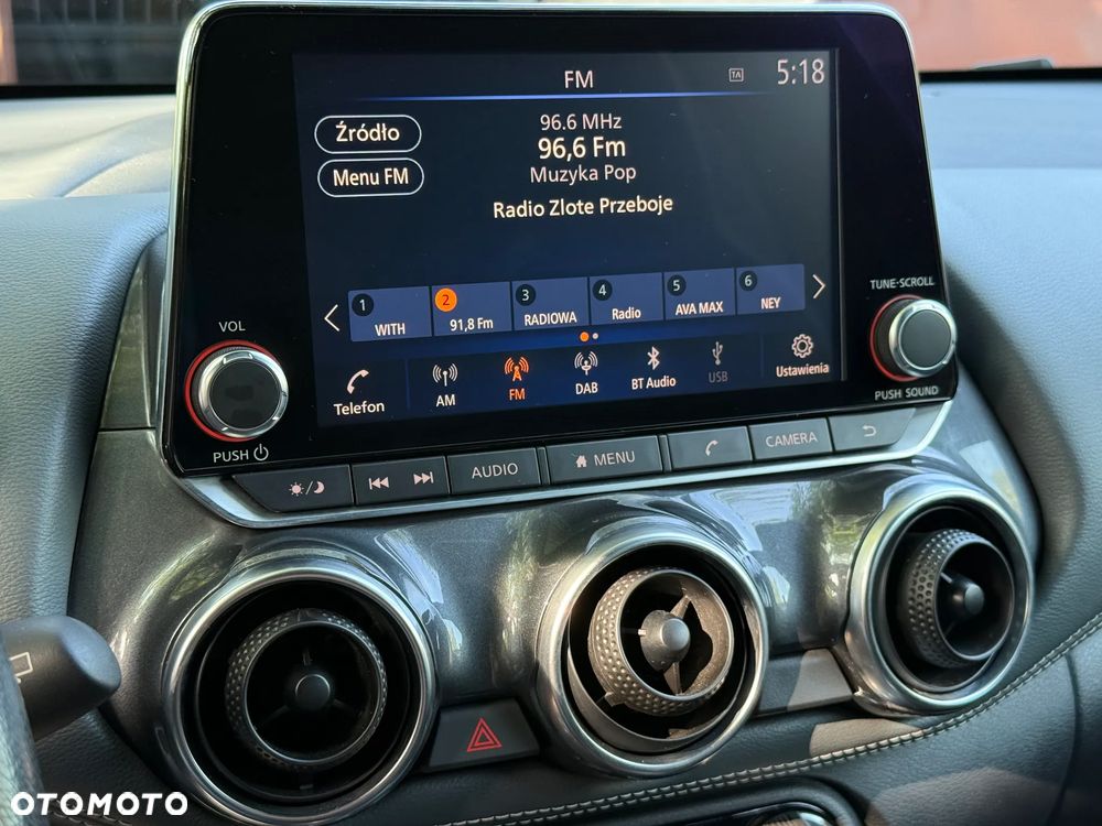 Nissan Juke 1.0 DIG-T N-Connecta - 28