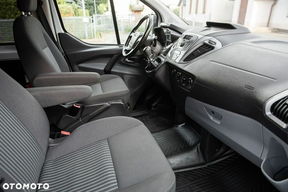 Ford Transit Custom 310 L2H1 Limited - 6