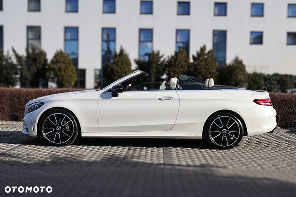 Mercedes-Benz Klasa C 400 4MATIC 9G-TRONIC
