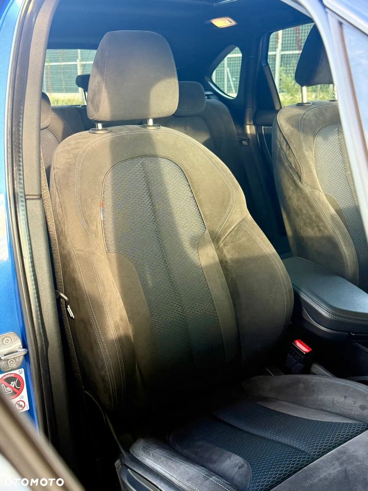 BMW Seria 2 220d Active Tourer M Sport - 25