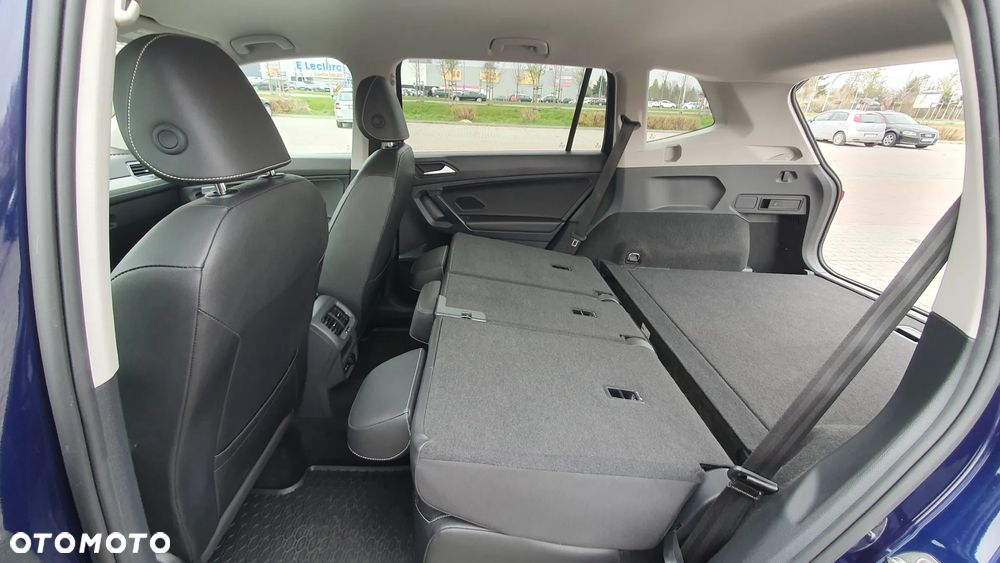 Volkswagen Tiguan - 19