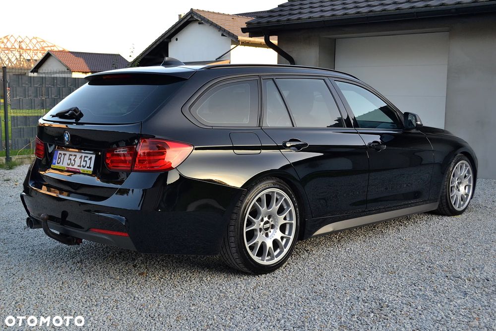 BMW Seria 3 320d DPF Edition Sport - 4
