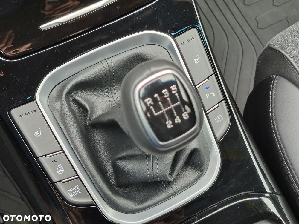 Hyundai i30 1.5 T-GDI 48V Smart - 30