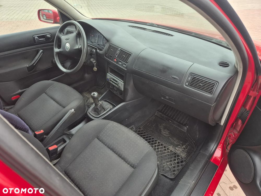 Volkswagen Golf 1.9 TDI Comfortline - 6