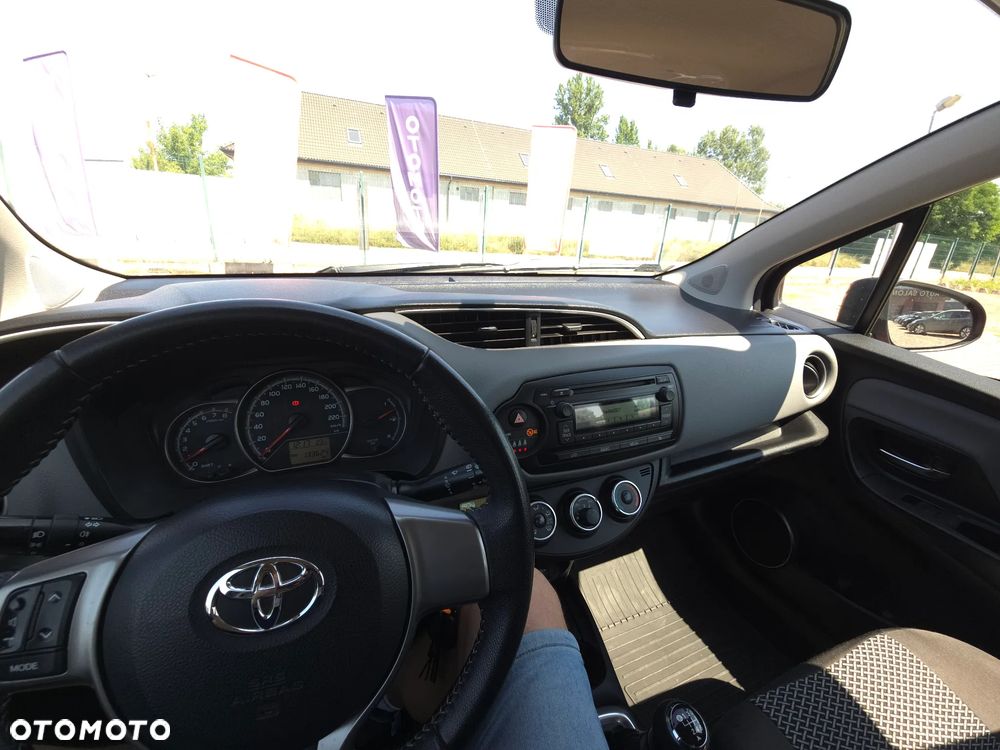 Toyota Yaris 1.33 Premium - 31