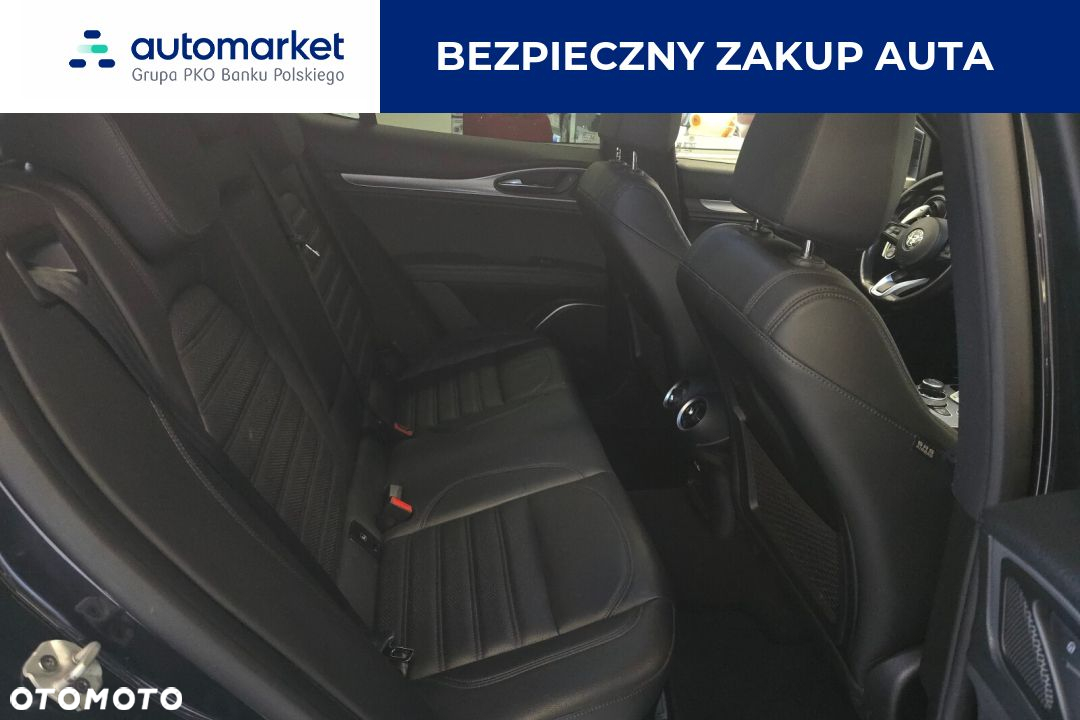 Alfa Romeo Stelvio 2.0 Turbo Veloce Q4 - 12