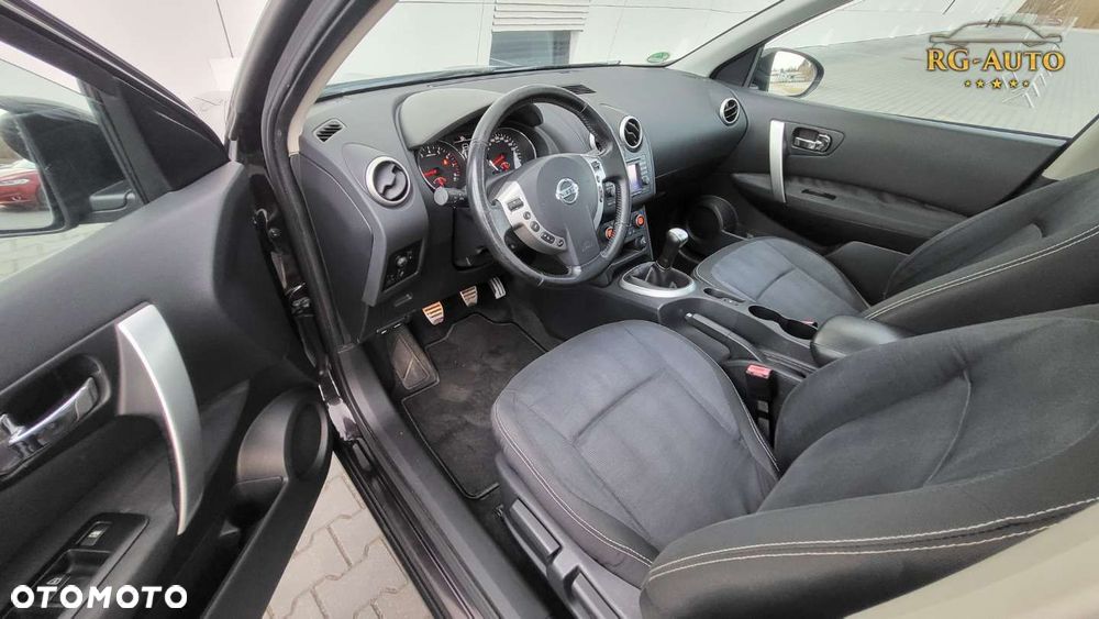 Nissan Qashqai - 32