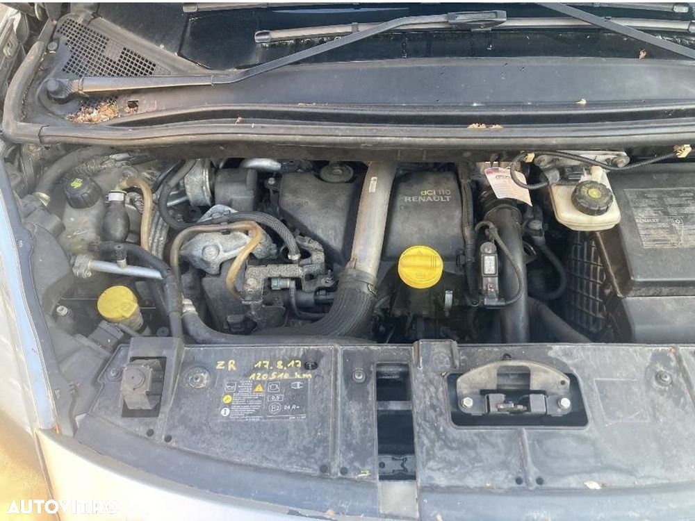 Renault Grand Scenic - 6