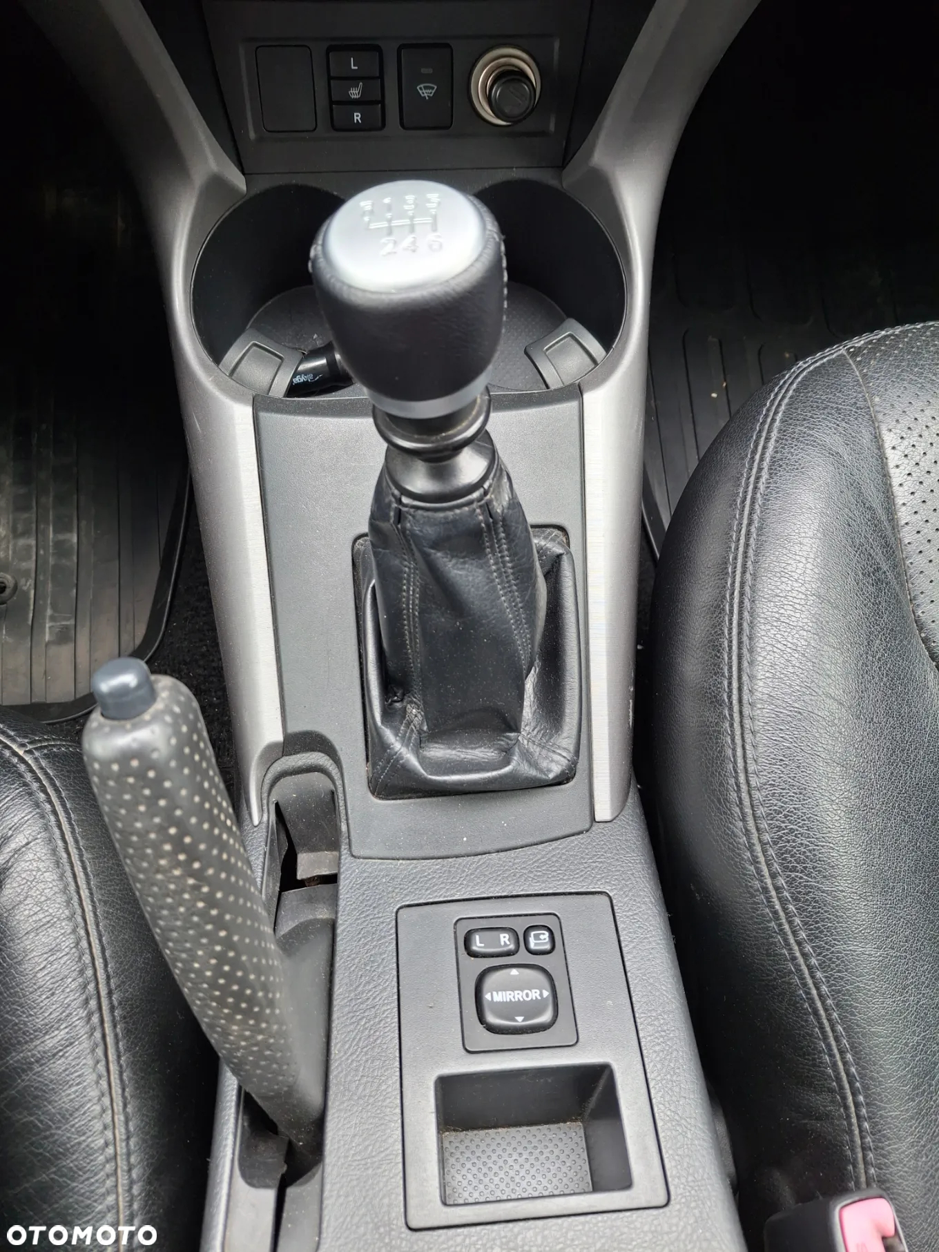 Toyota RAV4 2.2 D-4D Prestige - 15