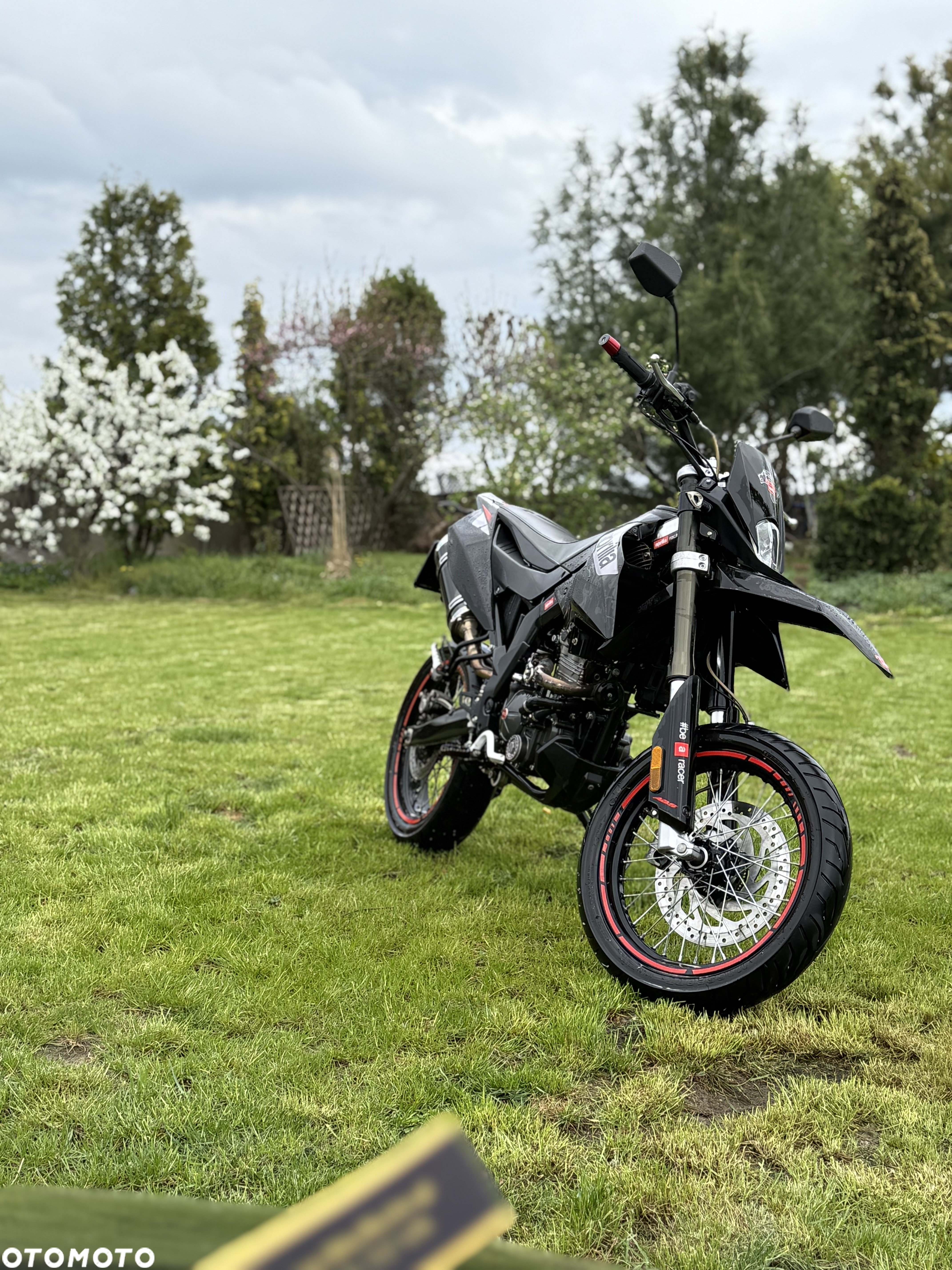 Aprilia SX