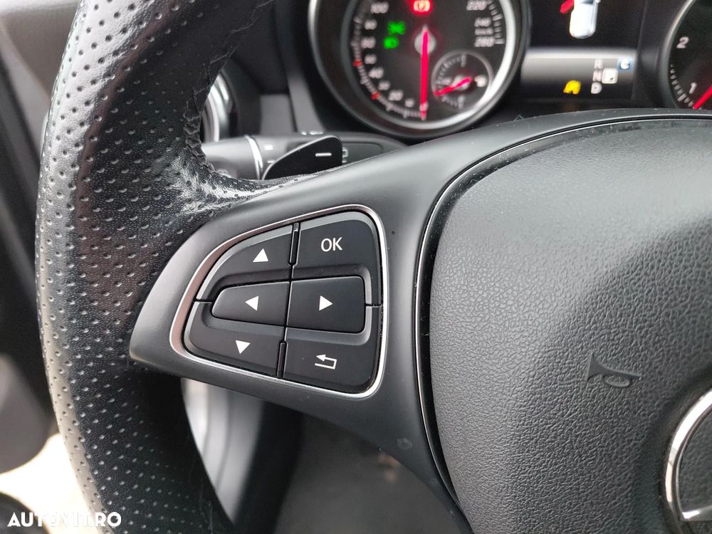 Mercedes-Benz GLA 200 d Aut. - 21