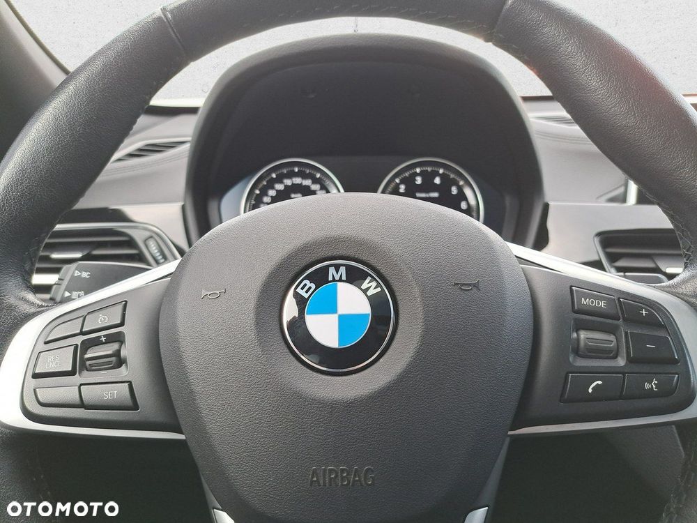 BMW X1 - 23
