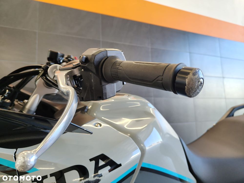 Honda XL - 30