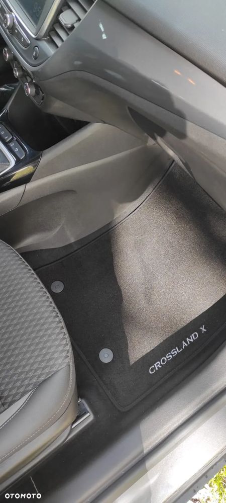 Opel Crossland X - 2