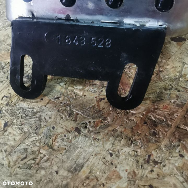BMW E24 635CSI EUROPA WKŁAD NEREK PRZÓD/ NRKI PRZÓD NR. 1 843 528 OEM - 2