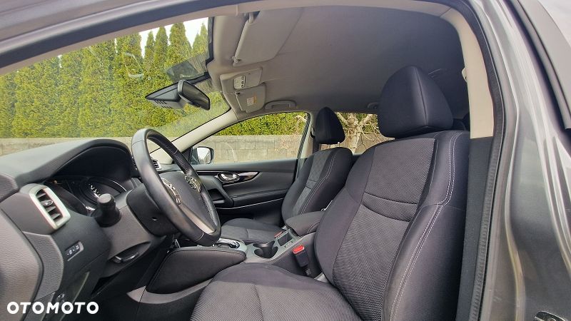 Nissan Qashqai 1.2 DIG-T Xtronic 360 - 25