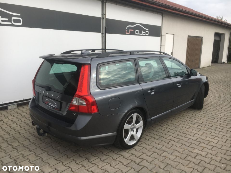 Volvo V70 - 8