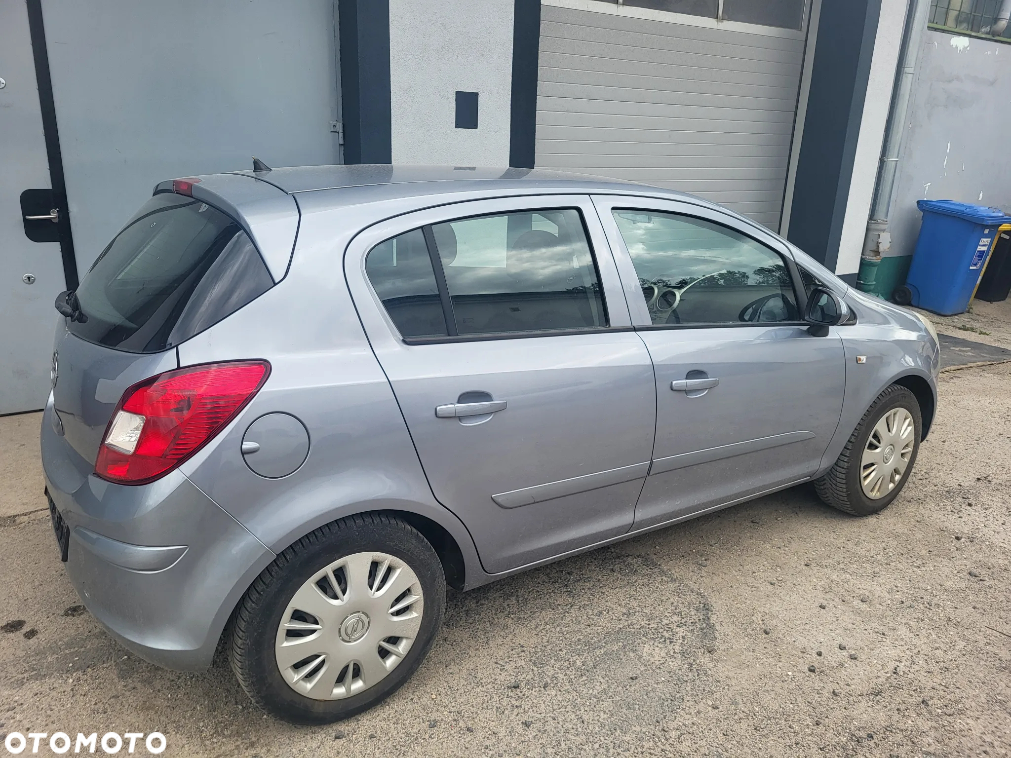 Opel Corsa - 3