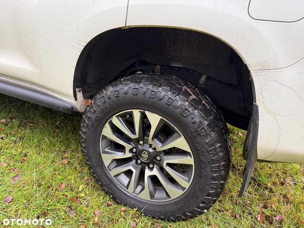 Toyota Land Cruiser 2.8 D-4D Automatik Executive - 7