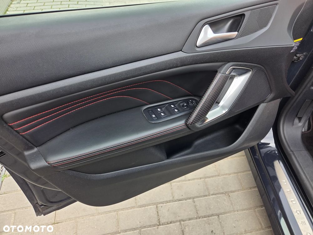 Peugeot 308 BlueHDi 150 EAT6 Stop & Start GT-Line Edition - 23