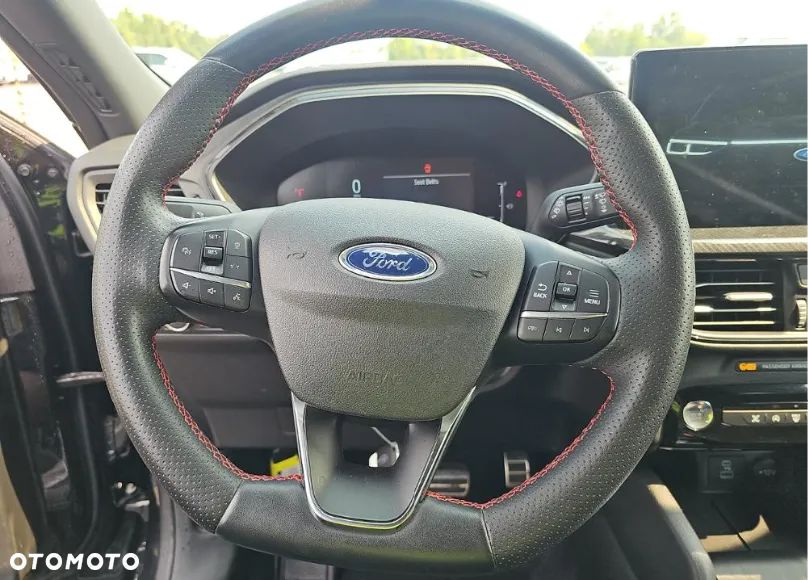 Ford Escape - 10