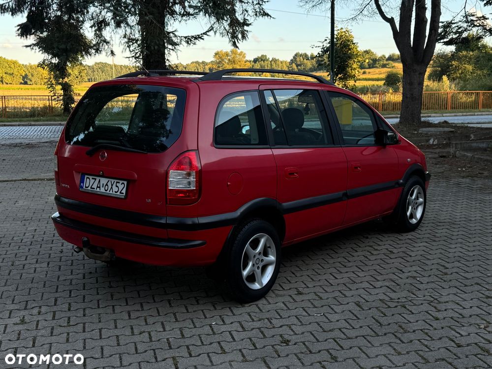 Opel Zafira 1.6 16V Base - 5