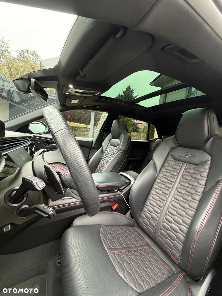 Audi RS Q8 - 28