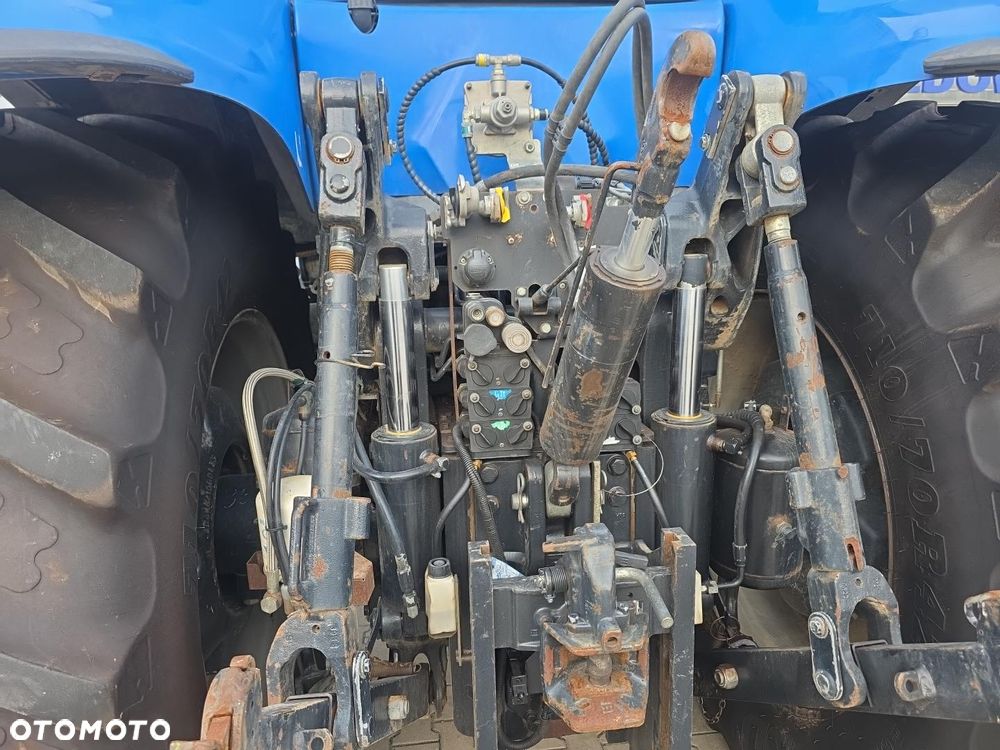 New Holland T8.390 - 8