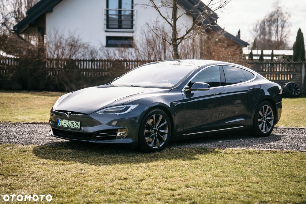 Tesla Model S Long Range Plus - 5