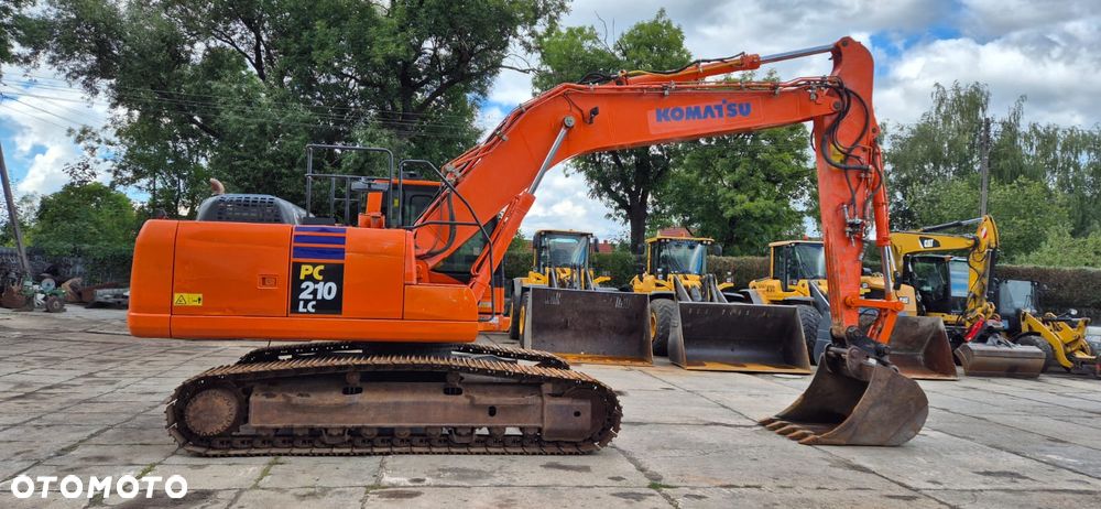 Komatsu PC 210 LC - 10 - 3