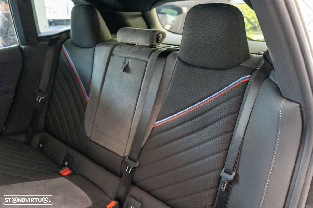BMW iX xDrive 45 Pack Desportivo - 11