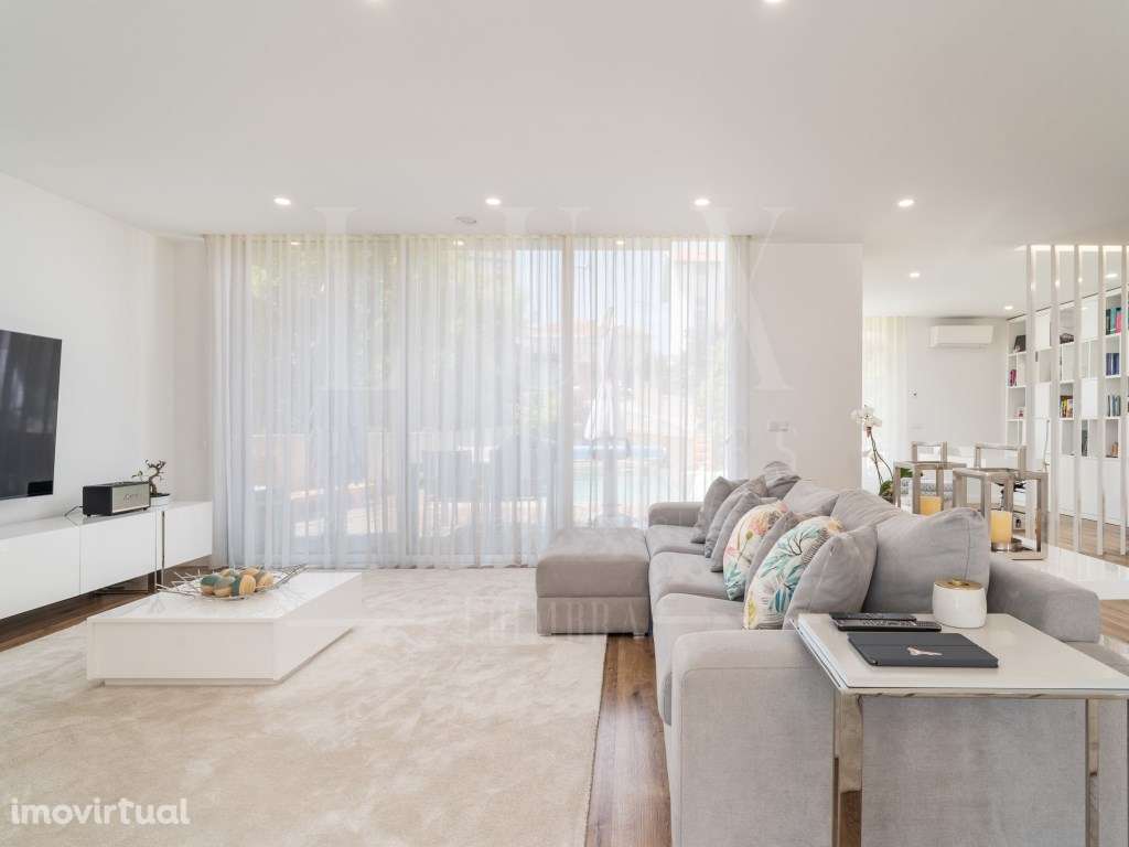 Moradia T5 com Piscina | Quinta da Mãozinha, Coimbra - Grande imagem: 5/60