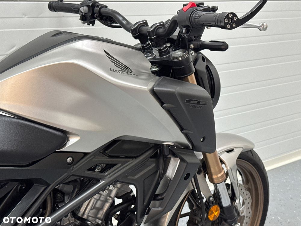 Honda CB - 10
