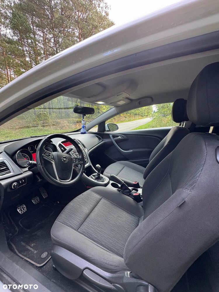 Opel Astra - 8