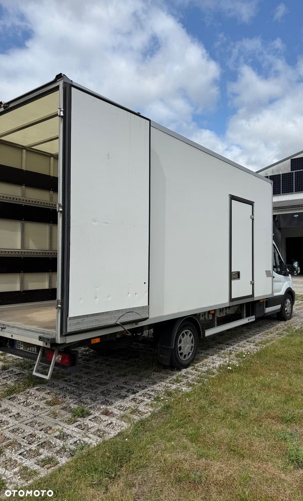 Ford Transit - 6