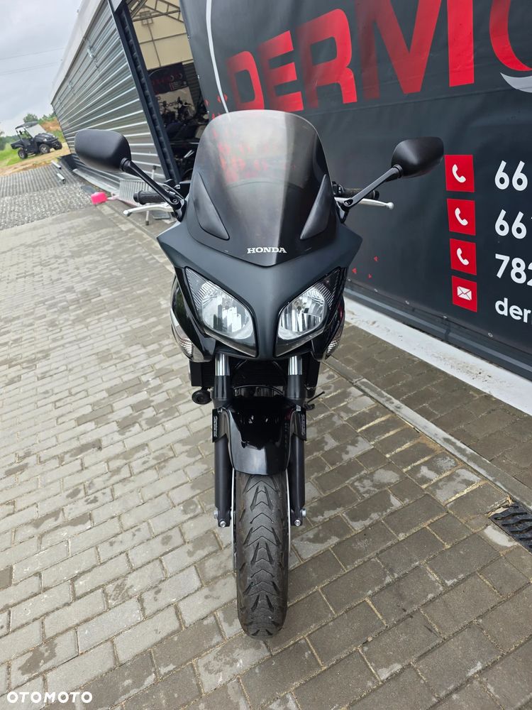 Honda CBF - 17