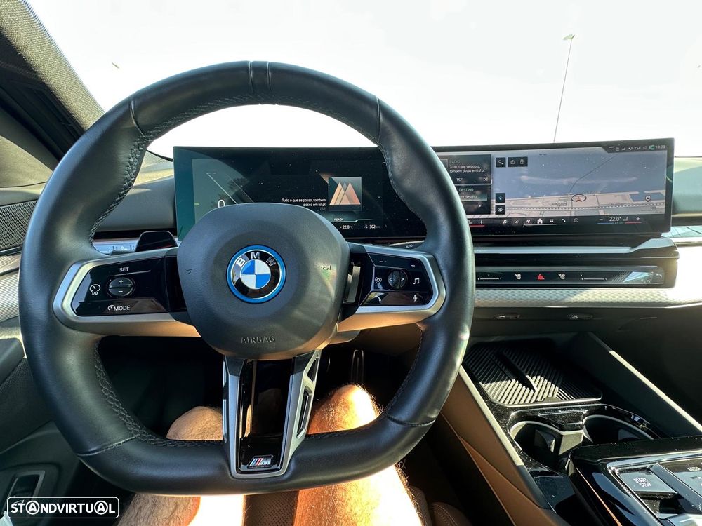 BMW i5 eDrive40 Pack Desportivo M Pro - 4
