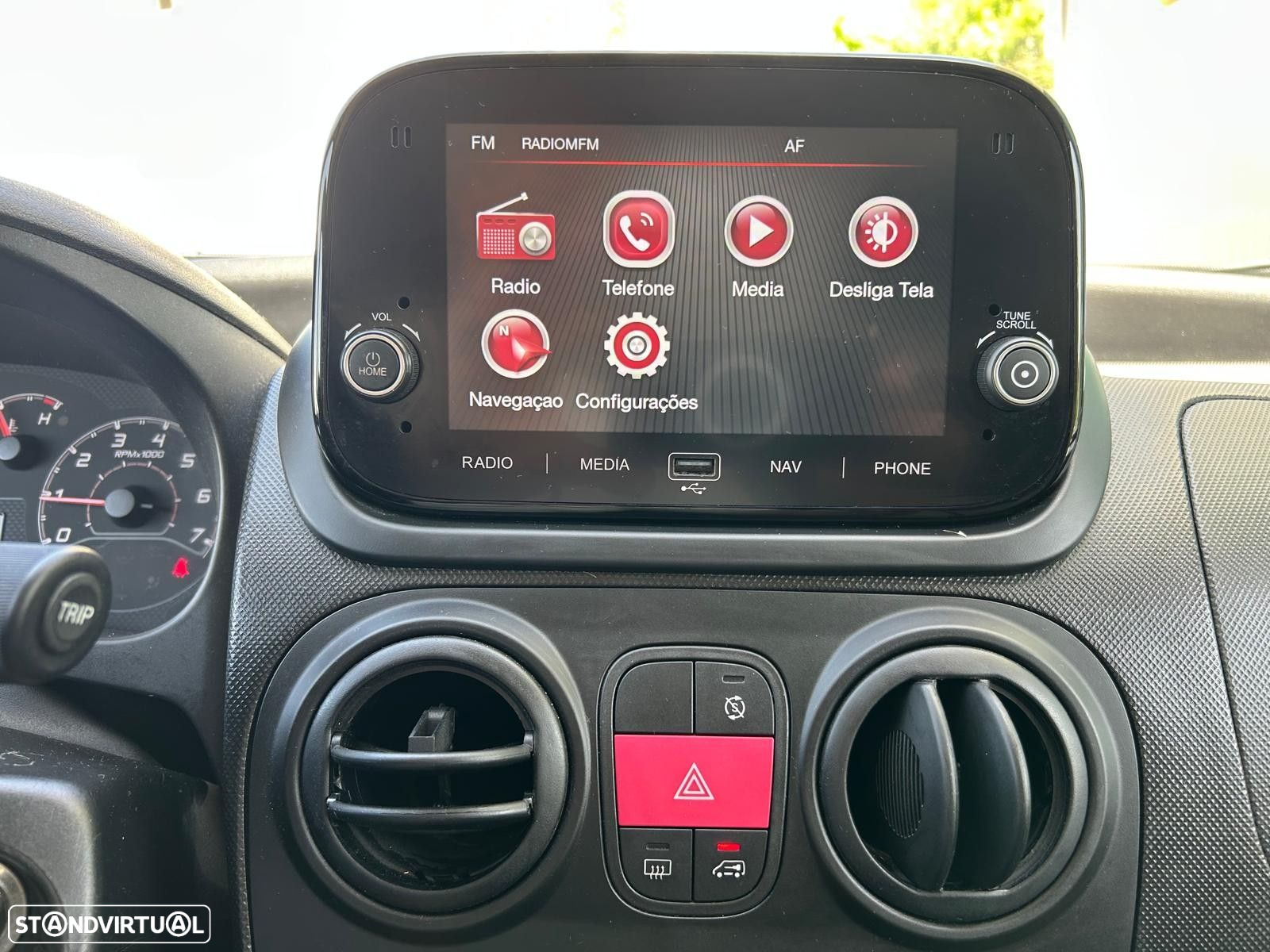 Fiat Fiorino 1.3 M-jet SX - 11