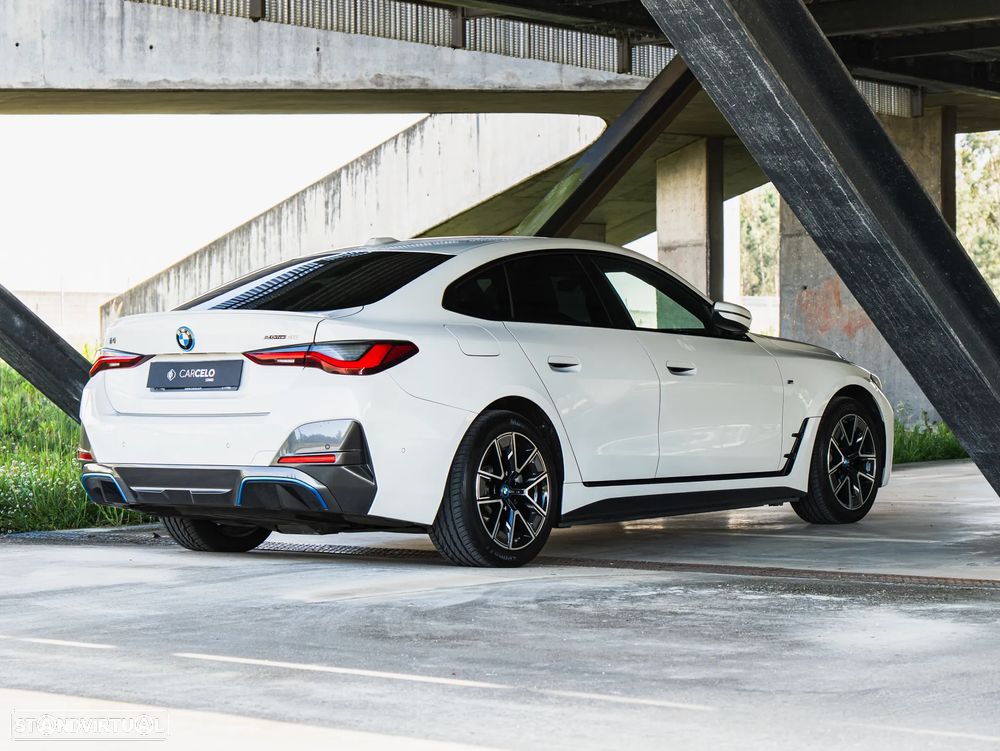 BMW i4 eDrive40 Pack Desportivo M - 4