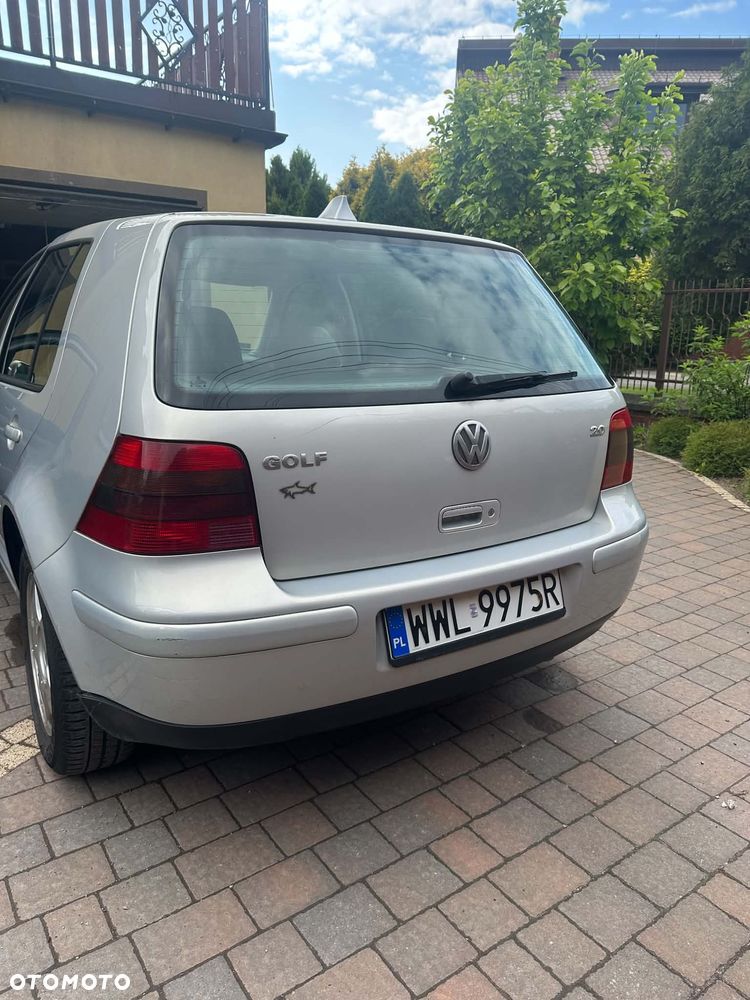 Volkswagen Golf 2.0 Comfortline - 3