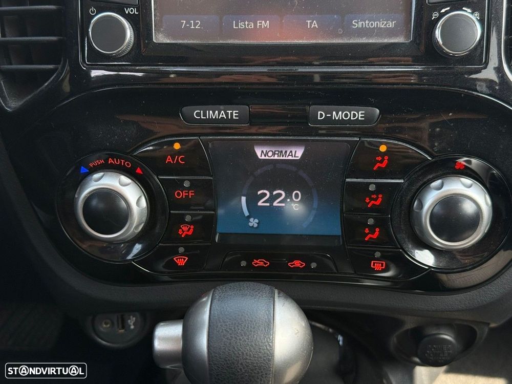 Nissan Juke 1.6 N-Connecta Xtronic - 12