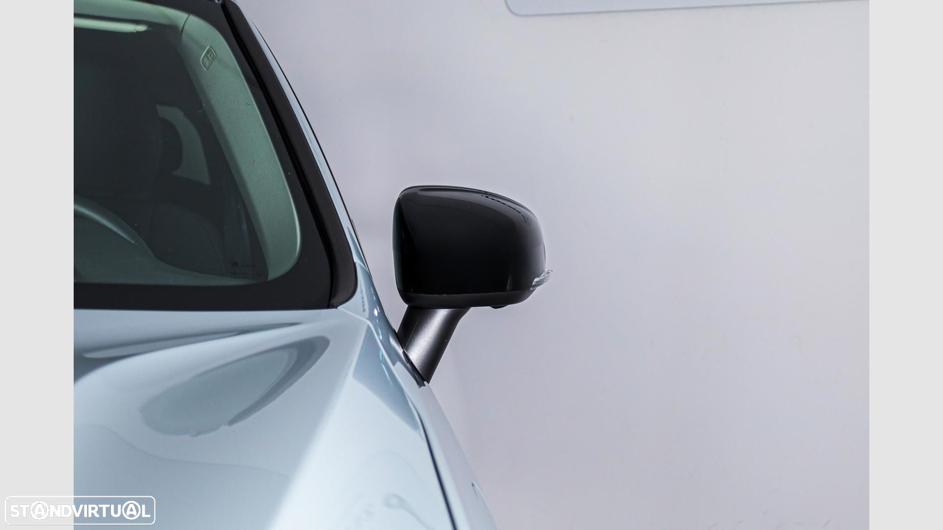Volvo XC 60 2.0 T6 PHEV Plus Dark AWD - 8
