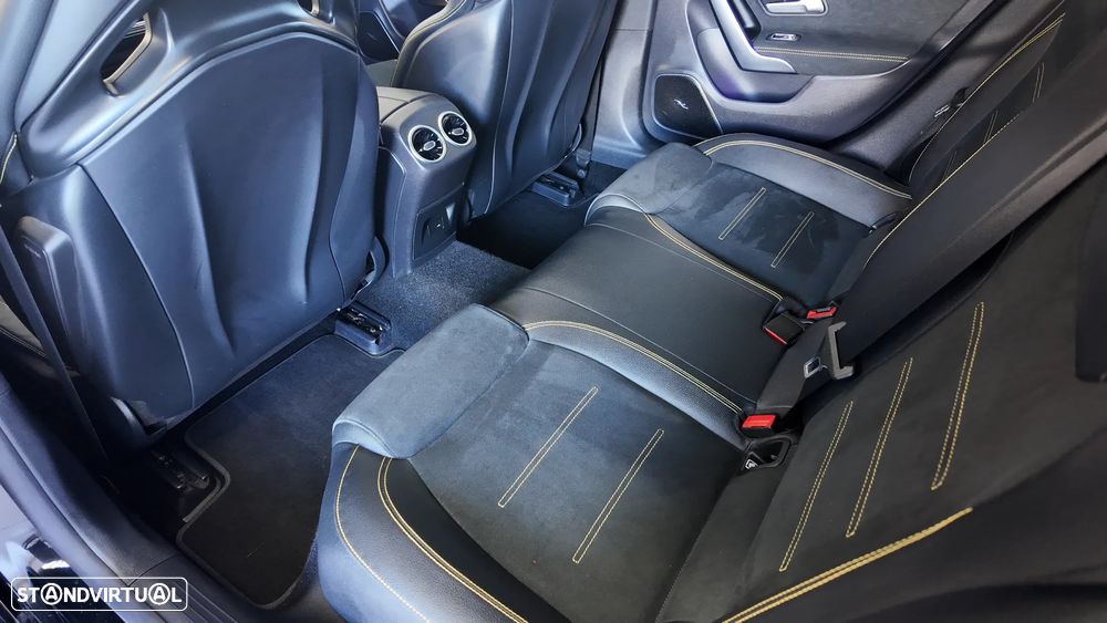 Mercedes-Benz CLA 45 AMG S 4Matic+ Speedshift 8G-DCT Line Premium - 39