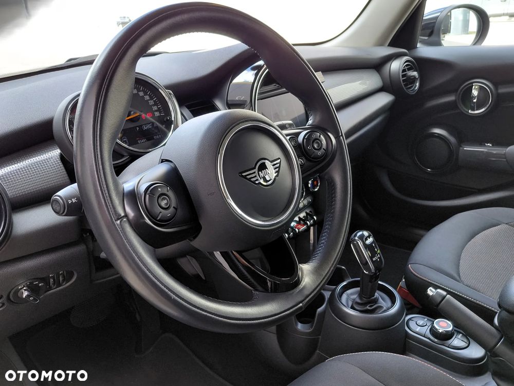 MINI Cooper Classic Trim - 21