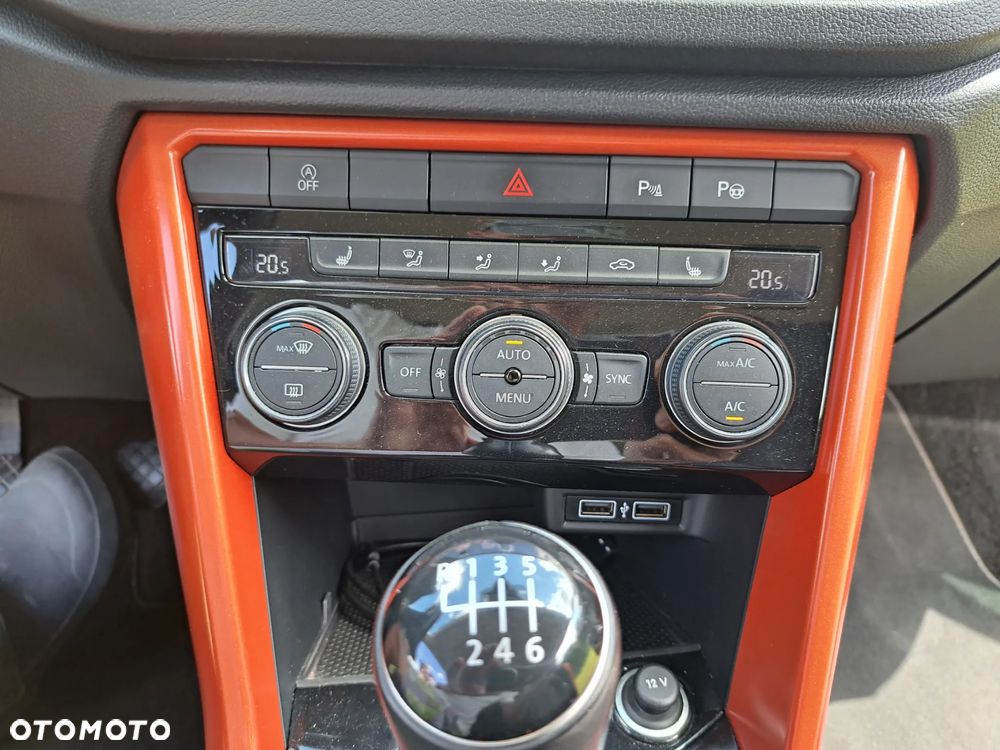 Volkswagen T-Roc 1.5 TSI ACT OPF Style - 13