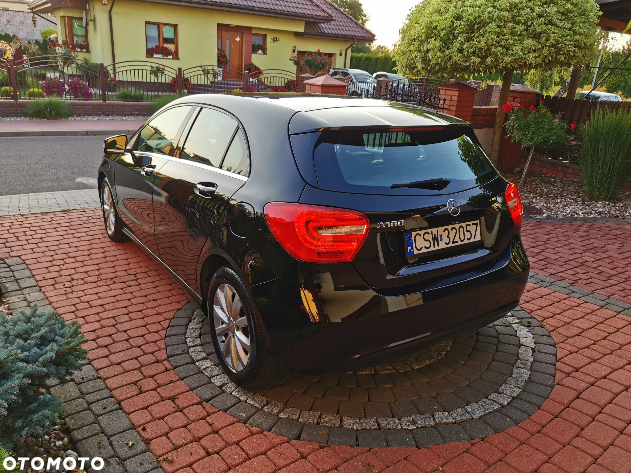 Mercedes-Benz Klasa A 180 Activity Edition - 7