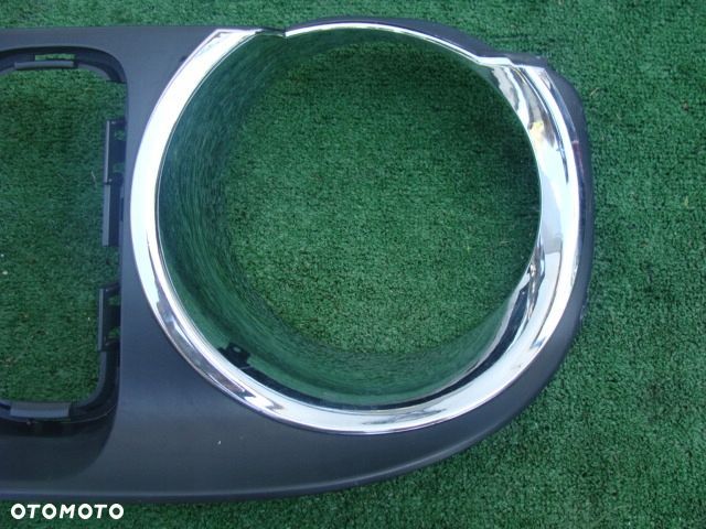 JEEP RENEGADE ATRAPA GRILL 735587825 - 2