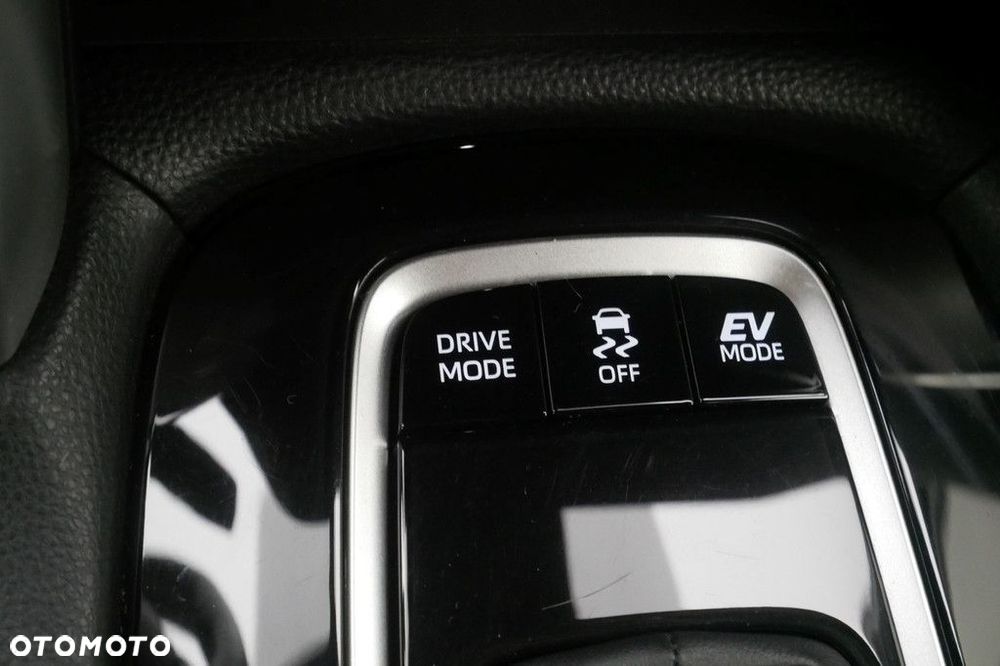 Toyota Corolla Cross 2.0 Hybrid Style - 22