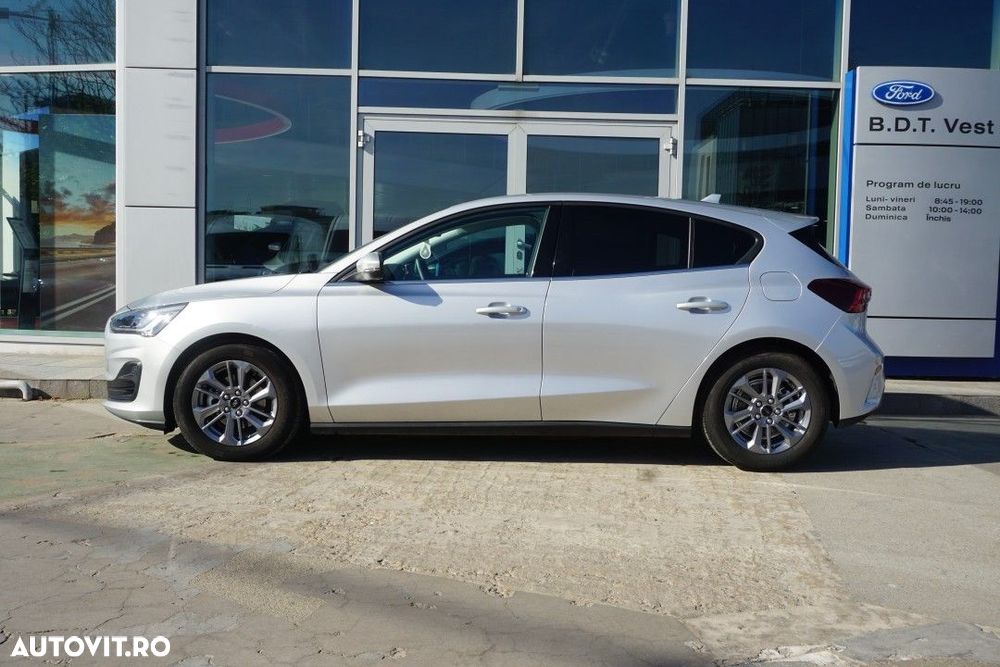 Ford Focus - 4