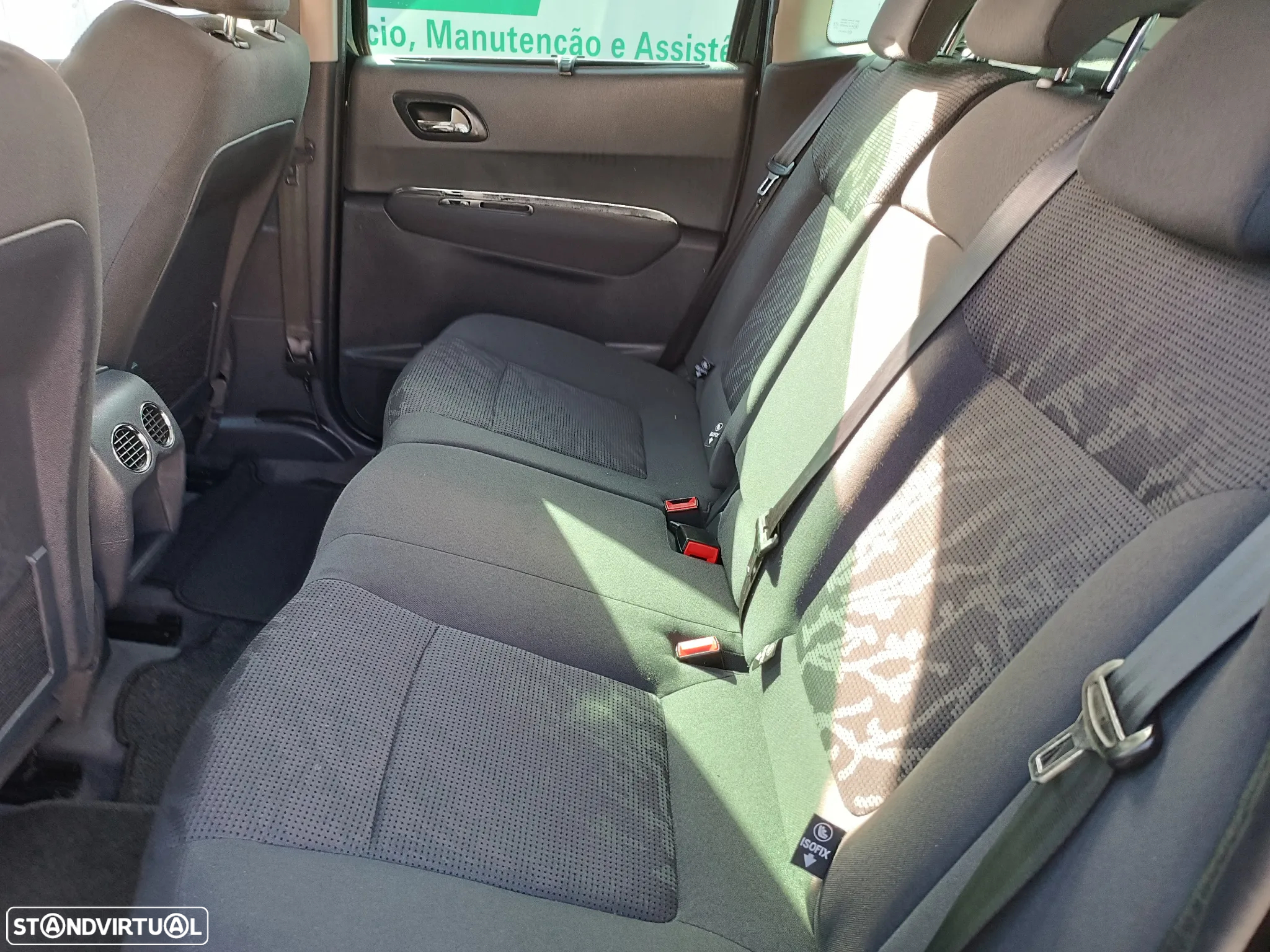 Peugeot 3008 1.6 HDi SE Style - 19